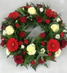 Red & White Wreath